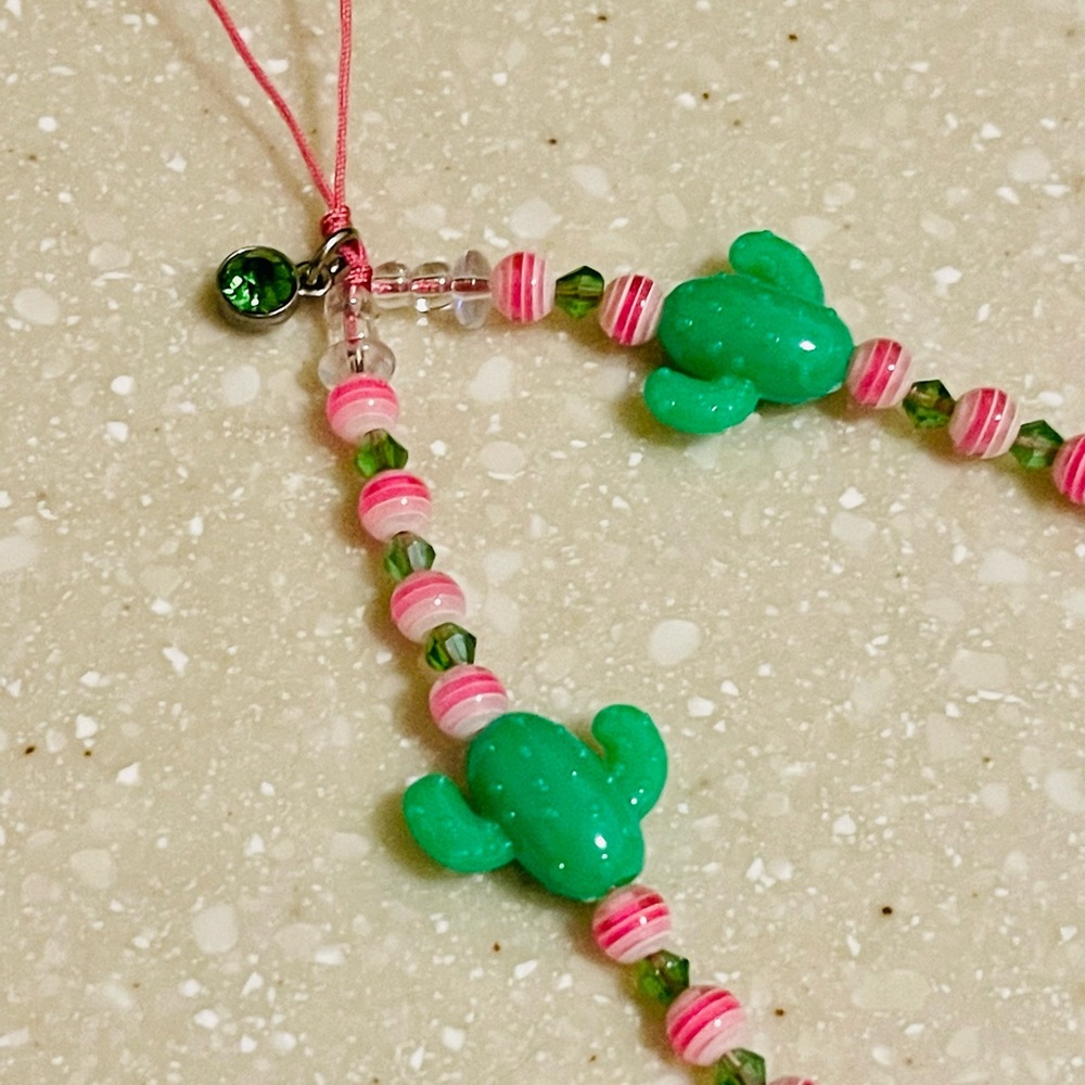 Phone String!! 🌵 Cactus Prickly Pear! 🌱💕 - Picture 3 of 6